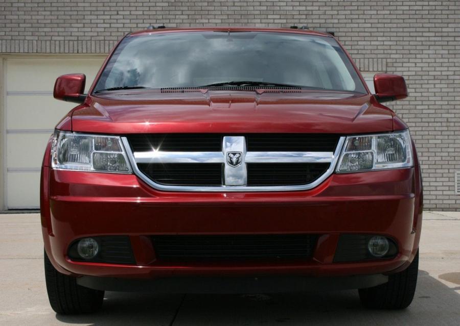  Dodge Journey R/T 2009 года  (фото 7 из 31)